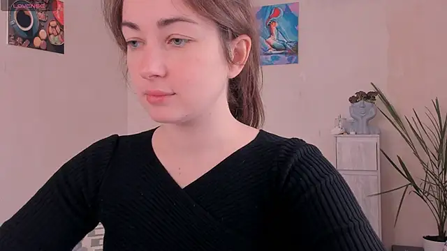 Snapshot of cClandesTina chatting on 11/01/25, 11:01 cClandesTina online show from 11/01/25, 11:01