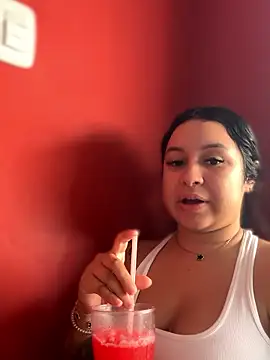 Pretty Isadora online show from 01/13/26, 08:47