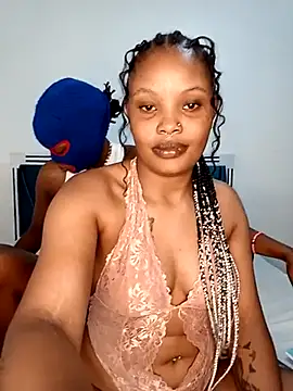 Badgirl-riri7 online show from 03/17/25, 08:40