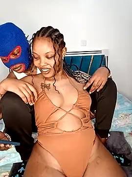 Badgirl-riri7 online show from 03/21/25, 08:06