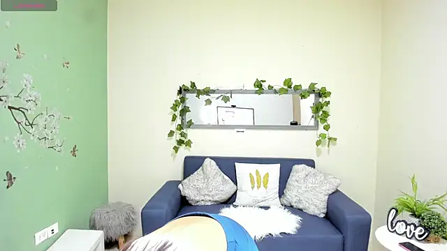 on tefa online show from 02/21/25, 07:43