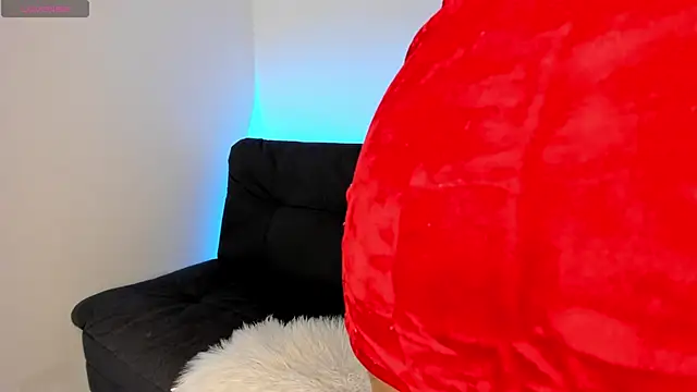 on tefa online show from 03/18/25, 10:04