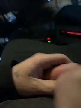 Snapshot of joeycbigcock chatting on 01/08/25, 09:12 joeycbigcock online show from 01/08/25, 09:12