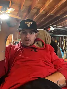 Snapshot of joeycbigcock chatting on 01/11/25, 08:21 joeycbigcock online show from 01/11/25, 08:21