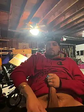 Snapshot of joeycbigcock chatting on 01/12/25, 02:24 joeycbigcock online show from 01/12/25, 02:24