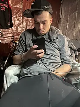 Snapshot of joeycbigcock chatting on 01/14/25, 10:55 joeycbigcock online show from 01/14/25, 10:55