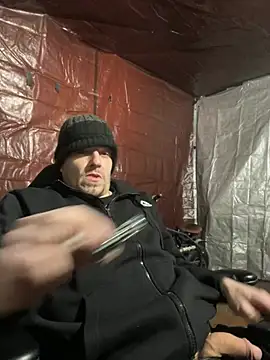 Snapshot of joeycbigcock chatting on 01/30/25, 11:24 joeycbigcock online show from 01/30/25, 11:24