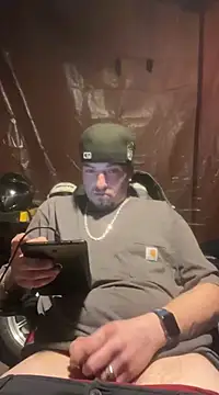 Snapshot of joeycbigcock chatting on 03/22/25, 11:53 joeycbigcock online show from 03/22/25, 11:53