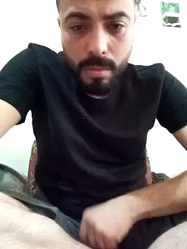 Snapshot of Kaan1607 chatting on 10/19/25, 10:16 Kaan1607 online show from 10/19/25, 10:16