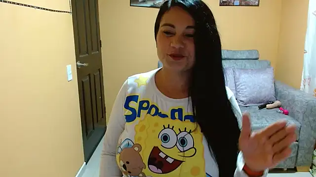 Snapshot of Kerly_Lopez chatting on 01/22/25, 11:10 Kerly Lopez online show from 01/22/25, 11:10