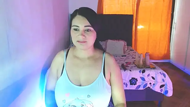 Snapshot of Kerly_Lopez chatting on 06/04/26, 10:38 Kerly Lopez online show from 06/04/26, 10:38