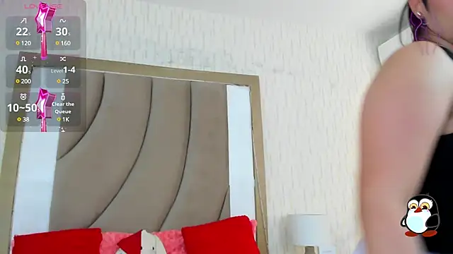 Snapshot of ThyaraJhons chatting on 01/22/25, 11:56 ThyaraJhons online show from 01/22/25, 11:56