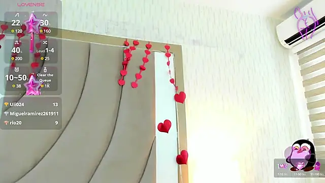 Snapshot of ThyaraJhons chatting on 02/20/25, 03:19 ThyaraJhons online show from 02/20/25, 03:19