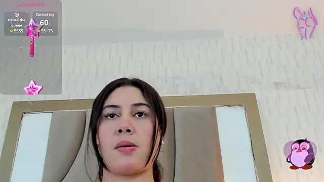 Snapshot of ThyaraJhons chatting on 02/24/25, 12:05 ThyaraJhons online show from 02/24/25, 12:05