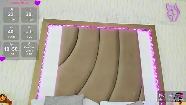 Snapshot of ThyaraJhons chatting on 10/18/25, 12:17 ThyaraJhons online show from 10/18/25, 12:17