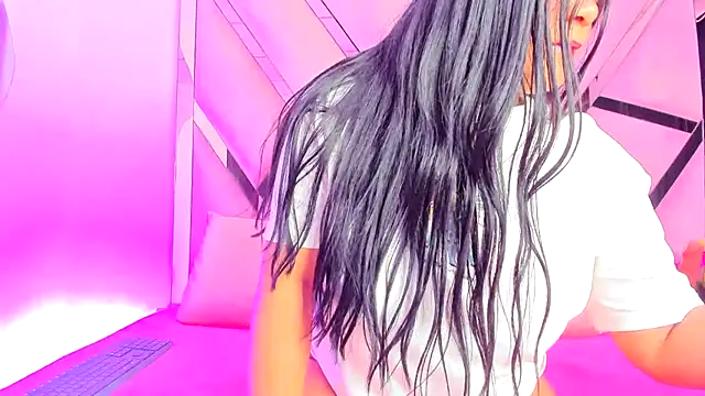 Snapshot of JeimyAguirreHT chatting on 01/23/25, 05:52 JeimyAguirreHT online show from 01/23/25, 05:52