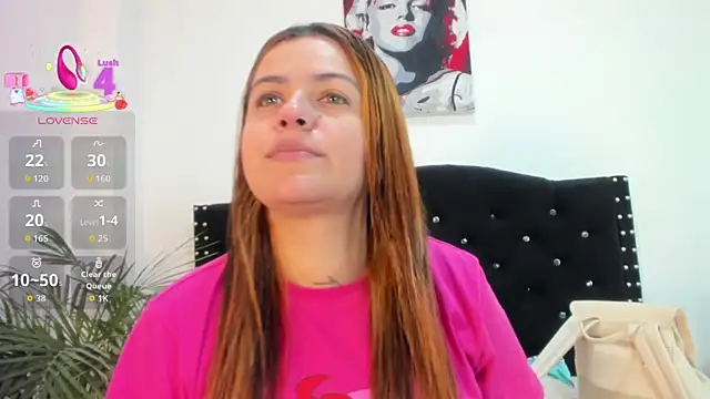 Alexandra Torress online show from 07/14/26, 12:22