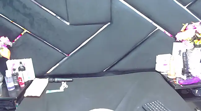 Snapshot of Amy_hoy69 chatting on 01/23/25, 09:50 Amy hoy69 online show from 01/23/25, 09:50