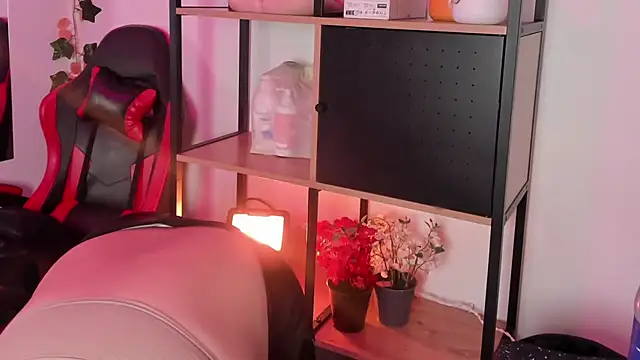 Snapshot of Amy_hoy69 chatting on 10/03/25, 03:03 Amy hoy69 online show from 10/03/25, 03:03