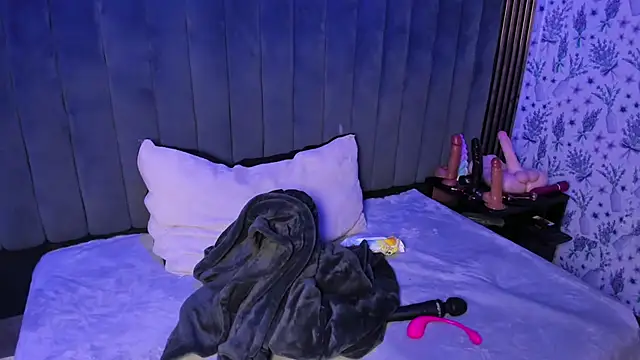 Snapshot of Amy_hoy69 chatting on 12/04/25, 03:16 Amy hoy69 online show from 12/04/25, 03:16