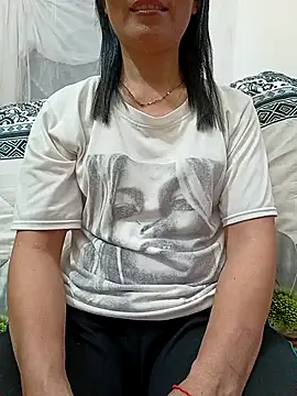 Snapshot of Asian_girl13 chatting on 03/16/26, 05:55 Asian girl13 online show from 03/16/26, 05:55