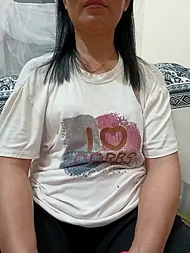 Snapshot of Asian_girl13 chatting on 03/28/26, 01:54 Asian girl13 online show from 03/28/26, 01:54