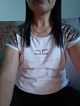 Snapshot of Asian_girl13 chatting on 06/02/26, 02:24 Asian girl13 online show from 06/02/26, 02:24