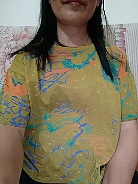 Snapshot of Asian_girl13 chatting on 06/02/26, 02:30 Asian girl13 online show from 06/02/26, 02:30