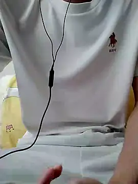 YAY-1 online show from 01/31/25, 01:54