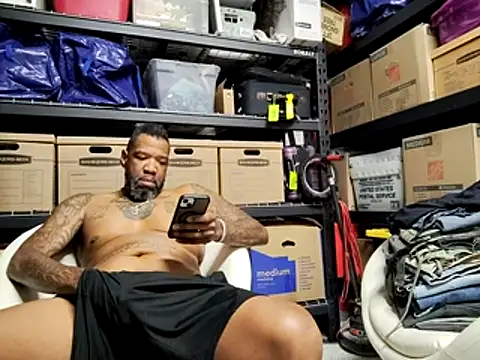 3prettyboy3 online show from 10/22/25, 10:37