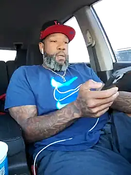 Snapshot of 3prettyboy3 chatting on 03/15/26, 01:33 3prettyboy3 online show from 03/15/26, 01:33