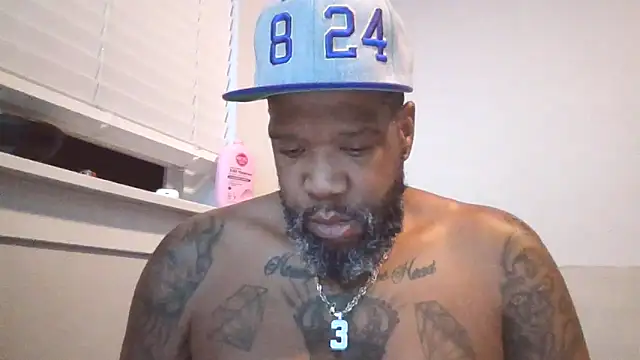 Snapshot of 3prettyboy3 chatting on 04/05/26, 11:40 3prettyboy3 online show from 04/05/26, 11:40