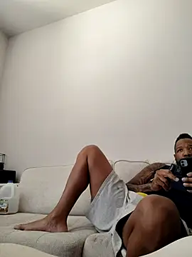 Snapshot of 3prettyboy3 chatting on 04/08/26, 09:59 3prettyboy3 online show from 04/08/26, 09:59