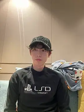 Snapshot of 1a1a1alll chatting on 02/09/25, 02:18 1a1a1alll online show from 02/09/25, 02:18