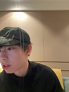 Snapshot of 1a1a1alll chatting on 03/13/25, 02:12 1a1a1alll online show from 03/13/25, 02:12