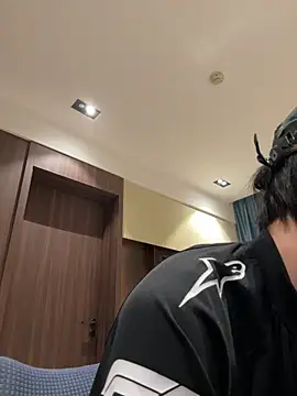 Snapshot of 1a1a1alll chatting on 11/23/25, 03:01 1a1a1alll online show from 11/23/25, 03:01