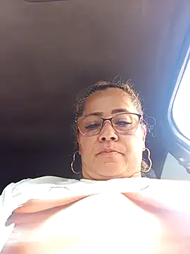 Snapshot of natally_ross21 chatting on 12/16/24, 09:31 natally ross21 online show from 12/16/24, 09:31