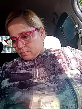 Snapshot of natally_ross21 chatting on 02/01/25, 09:40 natally ross21 online show from 02/01/25, 09:40