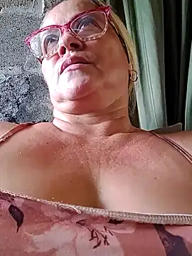 Snapshot of natally_ross21 chatting on 02/19/25, 07:59 natally ross21 online show from 02/19/25, 07:59