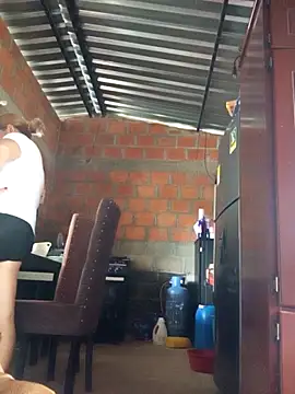 Snapshot of natally_ross21 chatting on 11/20/25, 02:39 natally ross21 online show from 11/20/25, 02:39