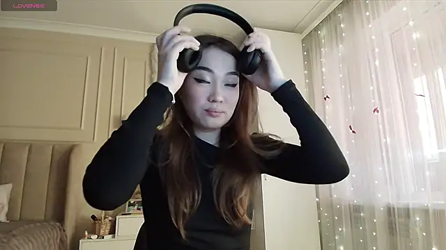 Snapshot of melissa_yamazaki chatting on 04/17/26, 05:21 melissa yamazaki online show from 04/17/26, 05:21