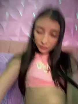 Snapshot of loly-yandere chatting on 12/31/24, 06:13 loly-yandere online show from 12/31/24, 06:13