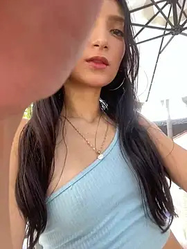 Snapshot of loly-yandere chatting on 01/12/25, 08:03 loly-yandere online show from 01/12/25, 08:03