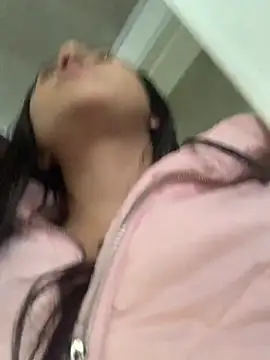 luna asss online show from 01/08/25, 07:24