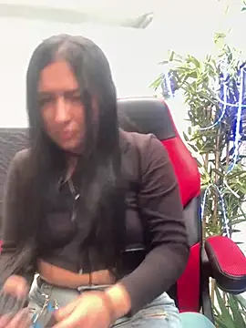 luna asss online show from 02/26/25, 02:14