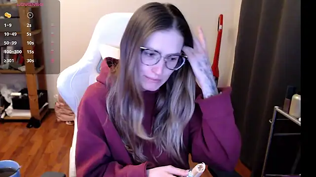 Snapshot of Sexy_Sweets chatting on 01/25/25, 05:08 Sexy Sweets online show from 01/25/25, 05:08