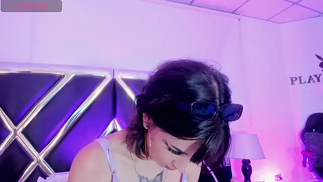 Naomi-Haruno online show from 01/10/25, 07:14