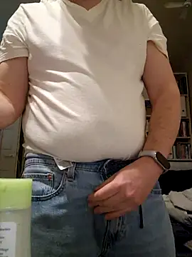 Snapshot of Sweet-Gismo chatting on 03/13/25, 07:28 Sweet-Gismo online show from 03/13/25, 07:28