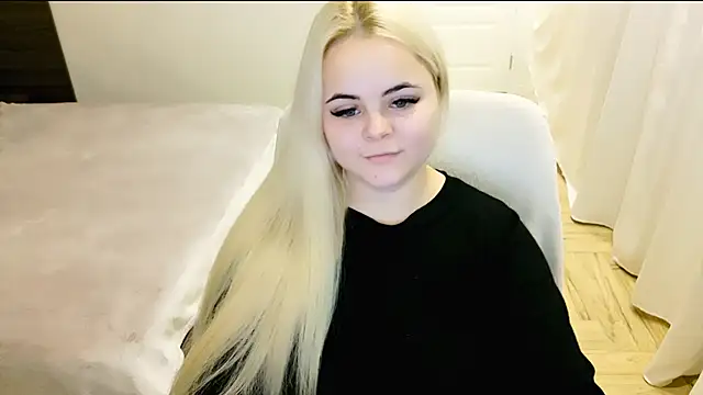 lovely-eyes online show from 01/27/25, 04:09