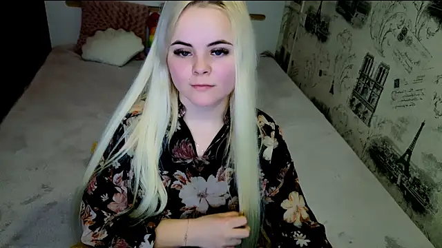 Snapshot of lovely-eyes chatting on 04/13/26, 07:41 lovely-eyes online show from 04/13/26, 07:41